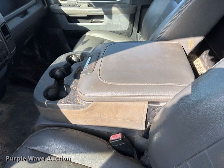 image for item DS3666 2014 Dodge Ram 5500HD utility / service truck