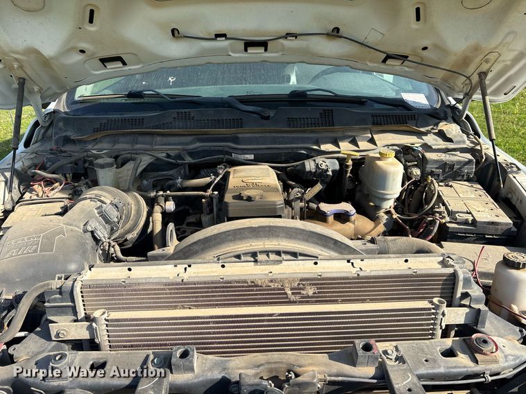 image for item DS3666 2014 Dodge Ram 5500HD utility / service truck