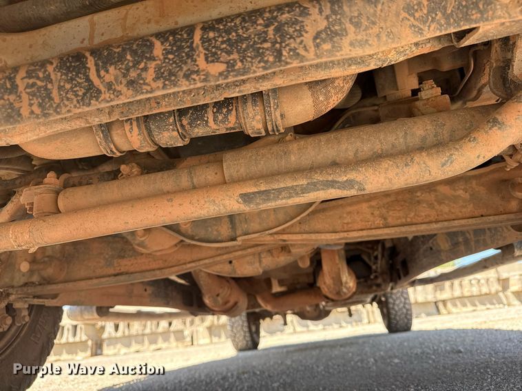 image for item DS3694 2020 Ford F250 Super Duty SuperCab pickup truck