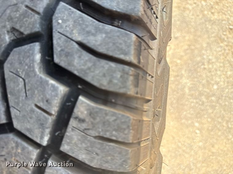 image for item DS3694 2020 Ford F250 Super Duty SuperCab pickup truck