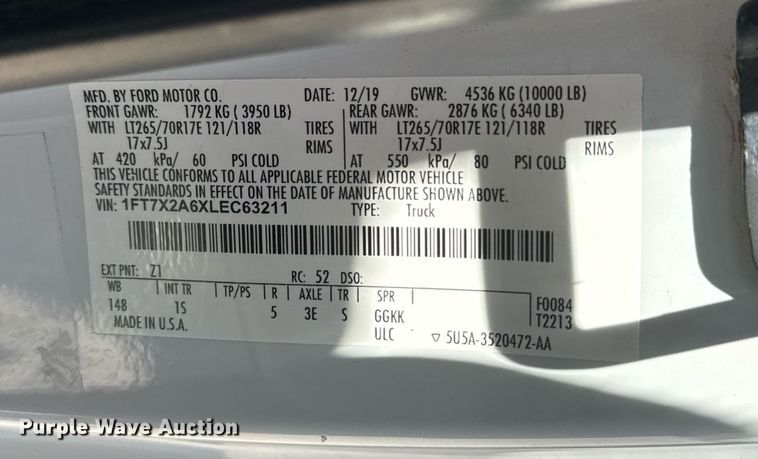 image for item DS3694 2020 Ford F250 Super Duty SuperCab pickup truck