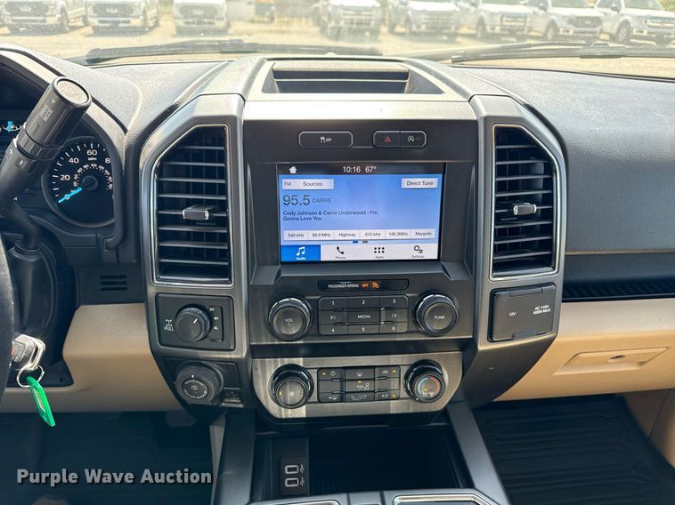 image for item DS3697 2019 Ford F150 SuperCrew pickup truck