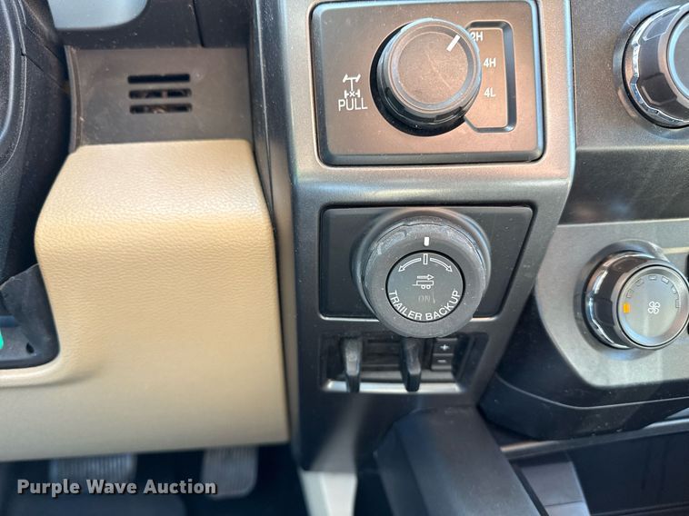 image for item DS3697 2019 Ford F150 SuperCrew pickup truck