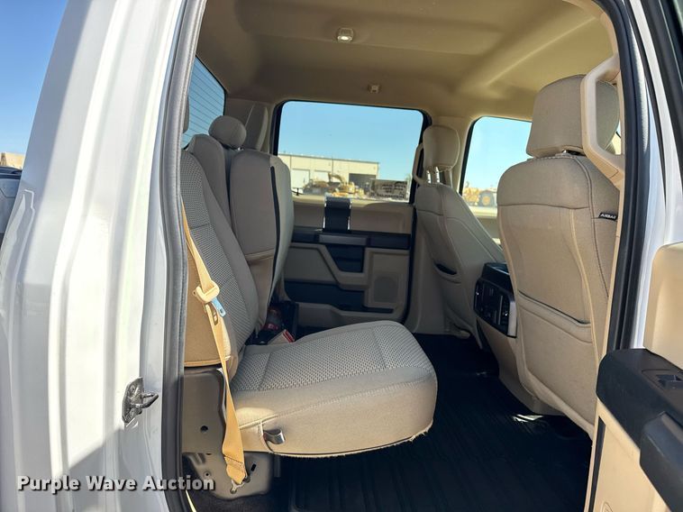 image for item DS3697 2019 Ford F150 SuperCrew pickup truck