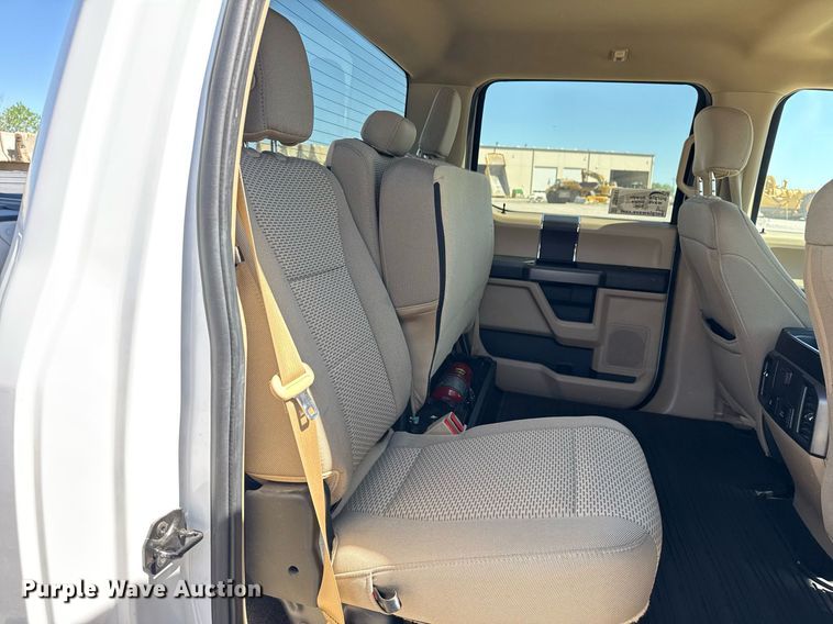 image for item DS3697 2019 Ford F150 SuperCrew pickup truck