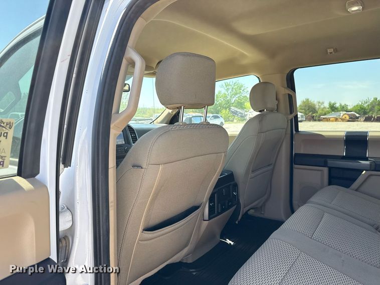 image for item DS3697 2019 Ford F150 SuperCrew pickup truck