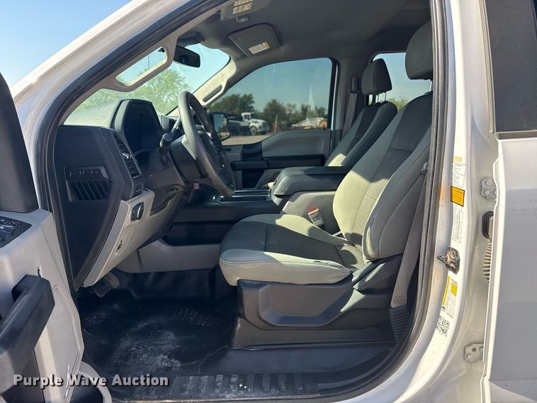 image for item DS3701 2020 Ford F150 SuperCrew pickup truck