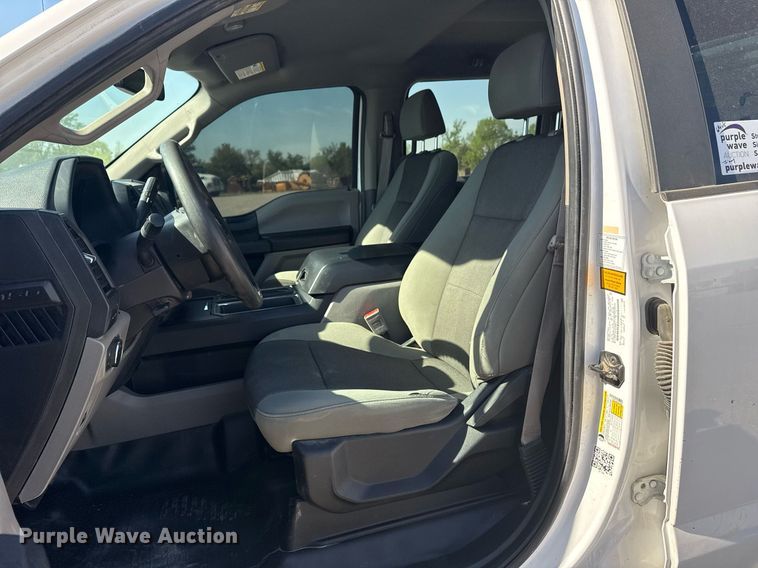 image for item DS3701 2020 Ford F150 SuperCrew pickup truck