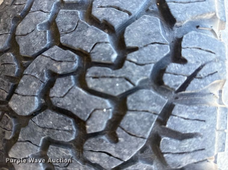 image for item DS3701 2020 Ford F150 SuperCrew pickup truck