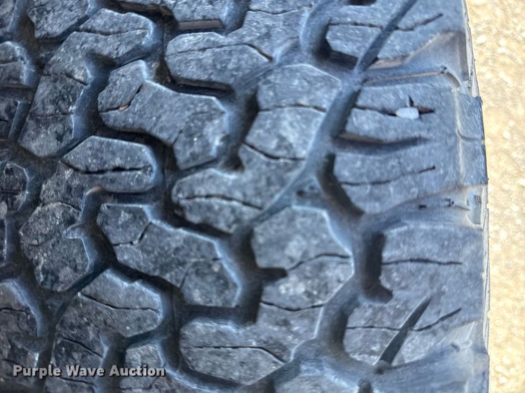 image for item DS3701 2020 Ford F150 SuperCrew pickup truck