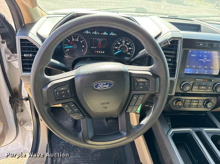 image for item DS3702 2020 Ford F150 SuperCrew pickup truck