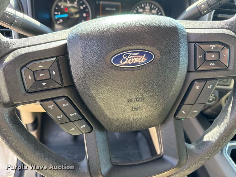 image for item DS3702 2020 Ford F150 SuperCrew pickup truck