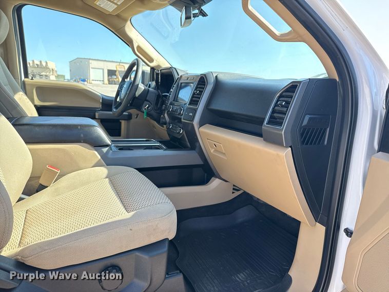 image for item DS3702 2020 Ford F150 SuperCrew pickup truck