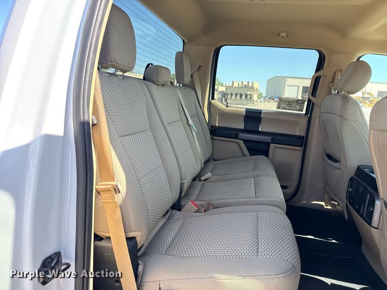 image for item DS3702 2020 Ford F150 SuperCrew pickup truck