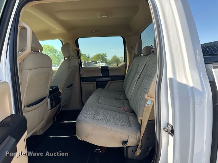 image for item DS3702 2020 Ford F150 SuperCrew pickup truck