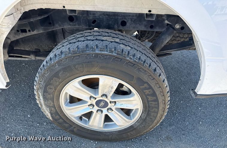 image for item DS3702 2020 Ford F150 SuperCrew pickup truck