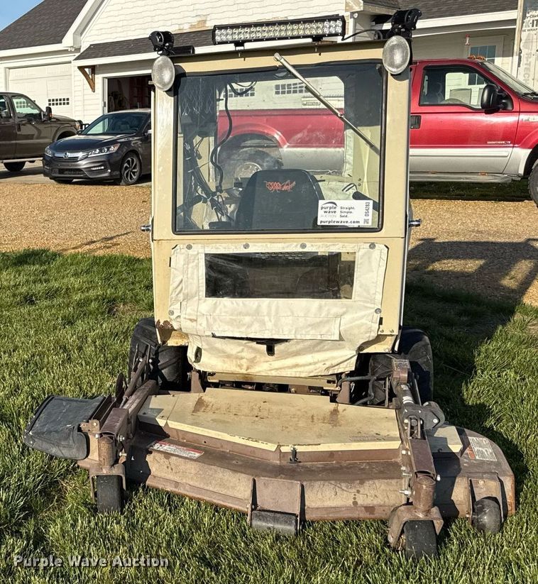 image for item DS4283 Grasshopper 932G2 ZTR lawn mower