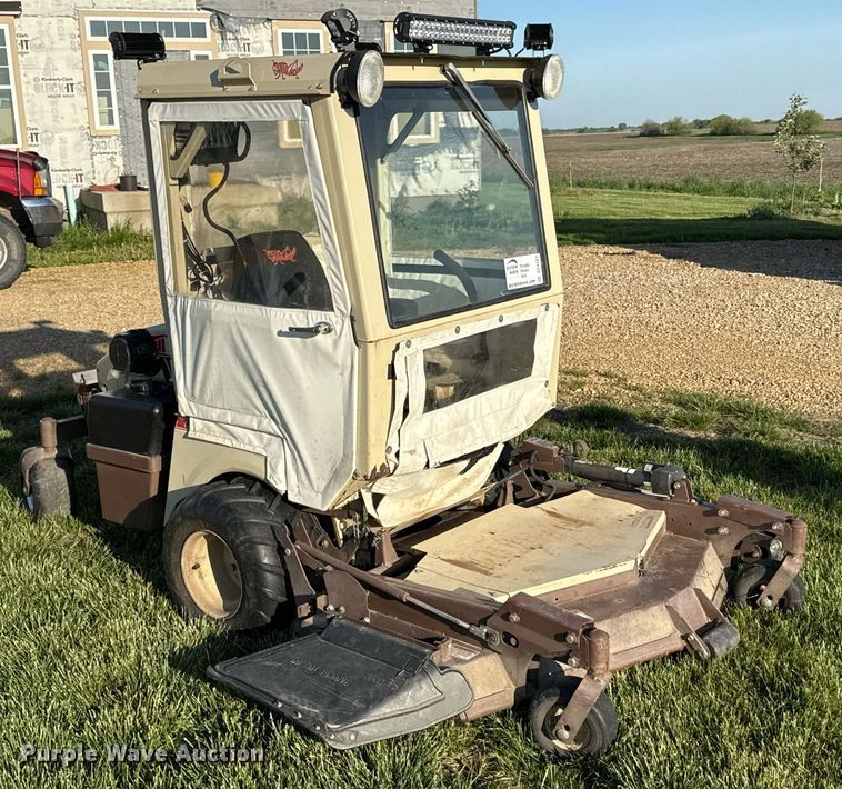 image for item DS4283 Grasshopper 932G2 ZTR lawn mower