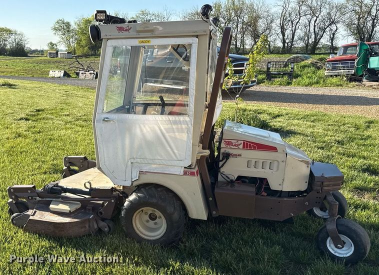 image for item DS4283 Grasshopper 932G2 ZTR lawn mower