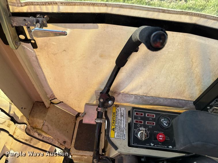 image for item DS4283 Grasshopper 932G2 ZTR lawn mower