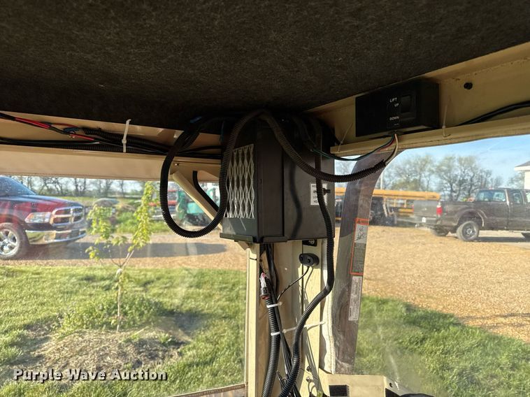 image for item DS4283 Grasshopper 932G2 ZTR lawn mower