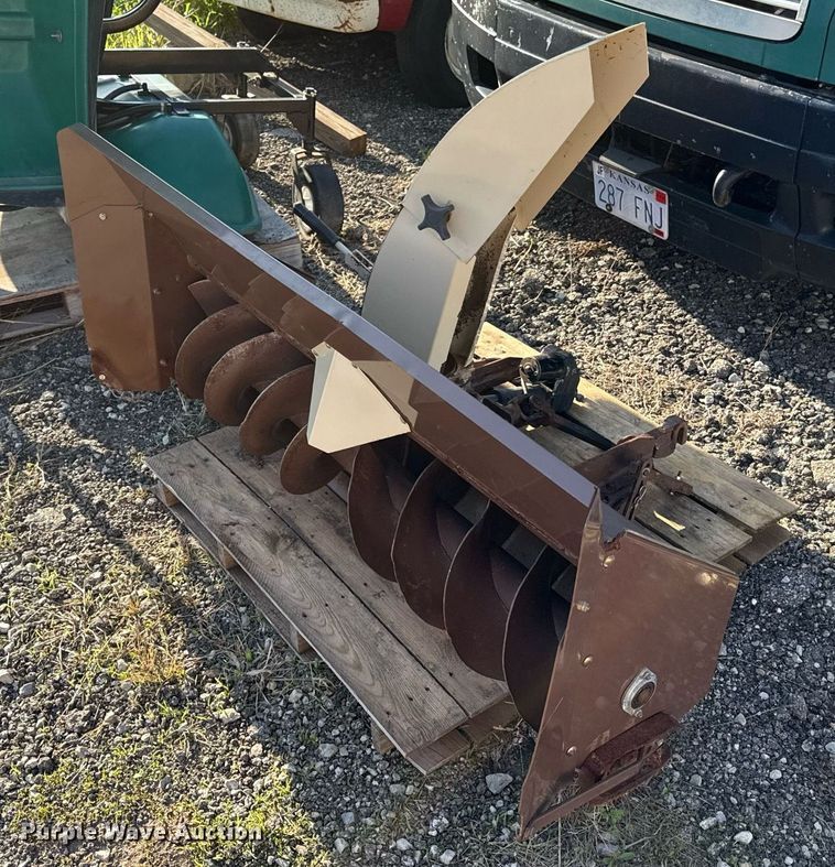 image for item DS4283 Grasshopper 932G2 ZTR lawn mower