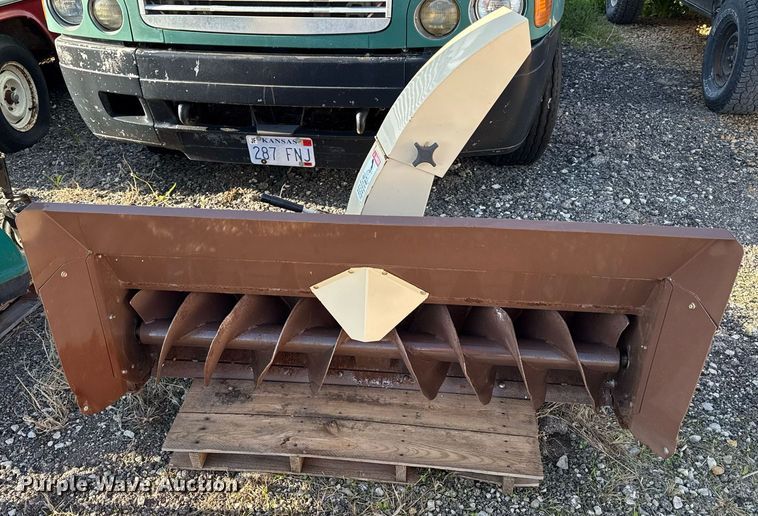 image for item DS4283 Grasshopper 932G2 ZTR lawn mower