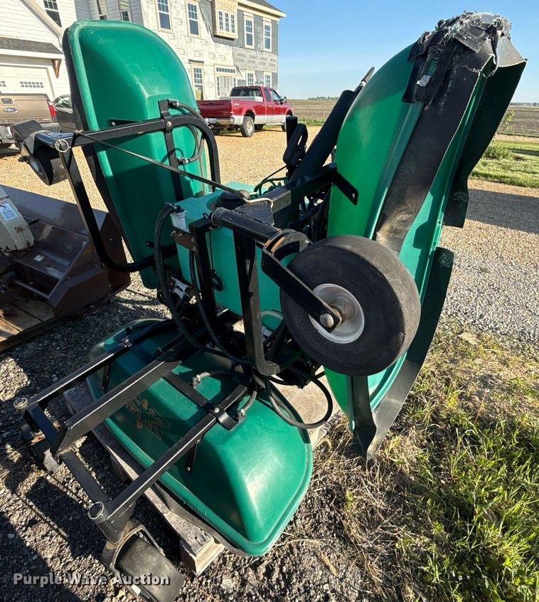 image for item DS4283 Grasshopper 932G2 ZTR lawn mower