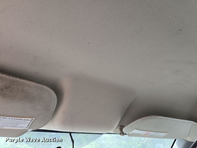 image for item DT4825 2017 Chevrolet Express 2500 van