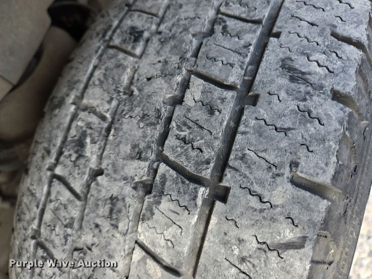 image for item DT4825 2017 Chevrolet Express 2500 van