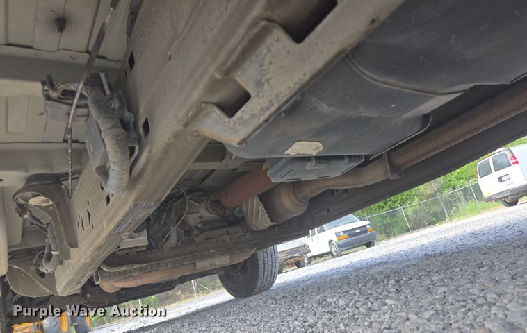 image for item DT4826 2017 Chevrolet Express 2500 van