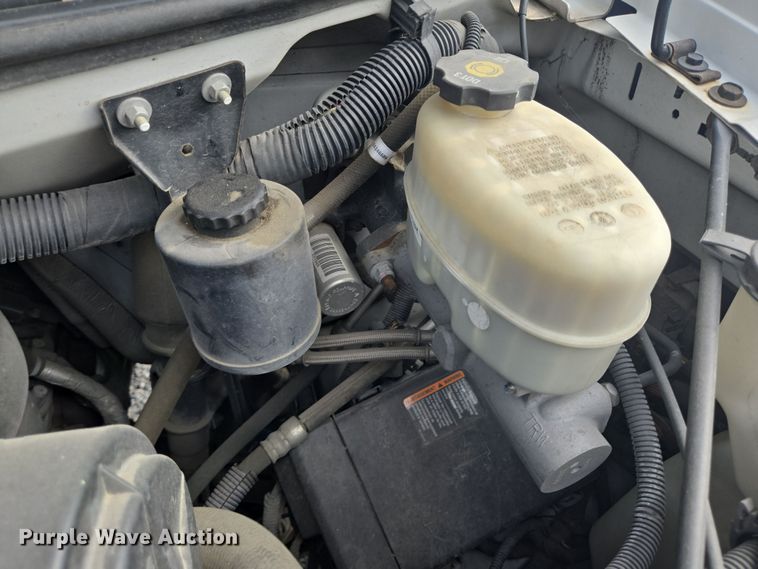 image for item DT4826 2017 Chevrolet Express 2500 van