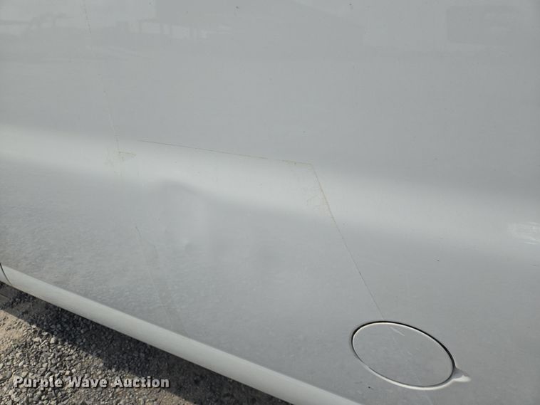 image for item DT4827 2017 Chevrolet Express 2500 van