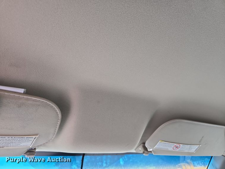 image for item DT4827 2017 Chevrolet Express 2500 van