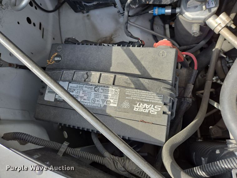 image for item DT4827 2017 Chevrolet Express 2500 van