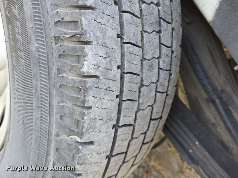 image for item DT4827 2017 Chevrolet Express 2500 van