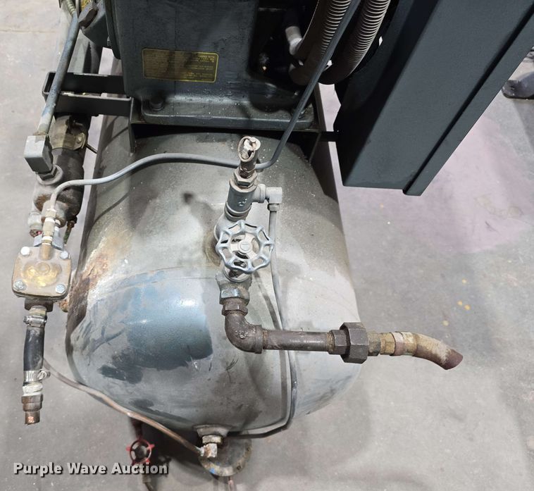 image for item DT6825 1974 Ingersoll Rand 253-T306TM air compressor