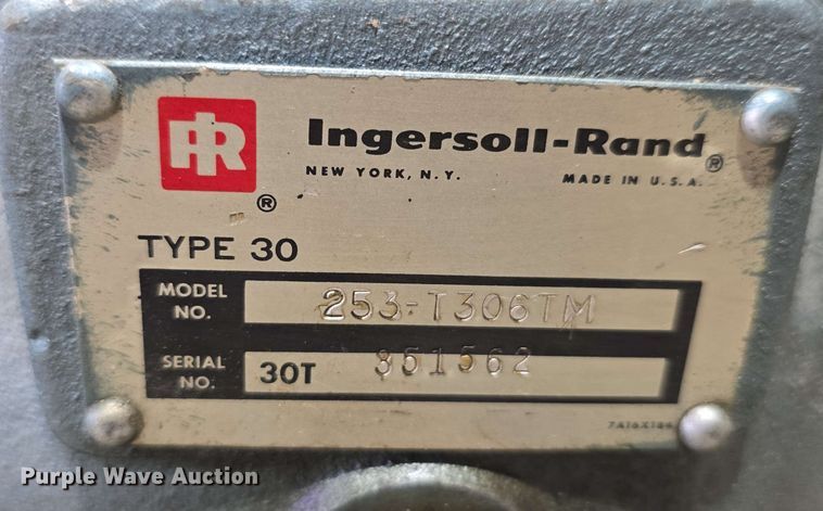 image for item DT6825 1974 Ingersoll Rand 253-T306TM air compressor