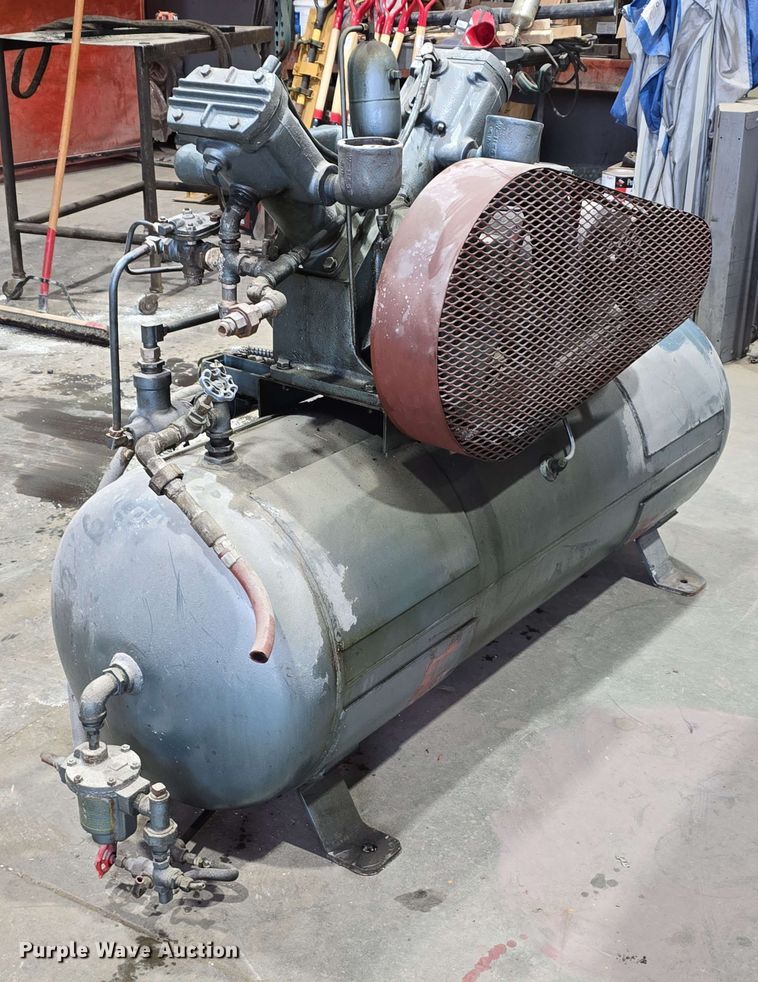 image for item DT6826 1969 Ingersoll Rand 235HNL-D3 air compressor