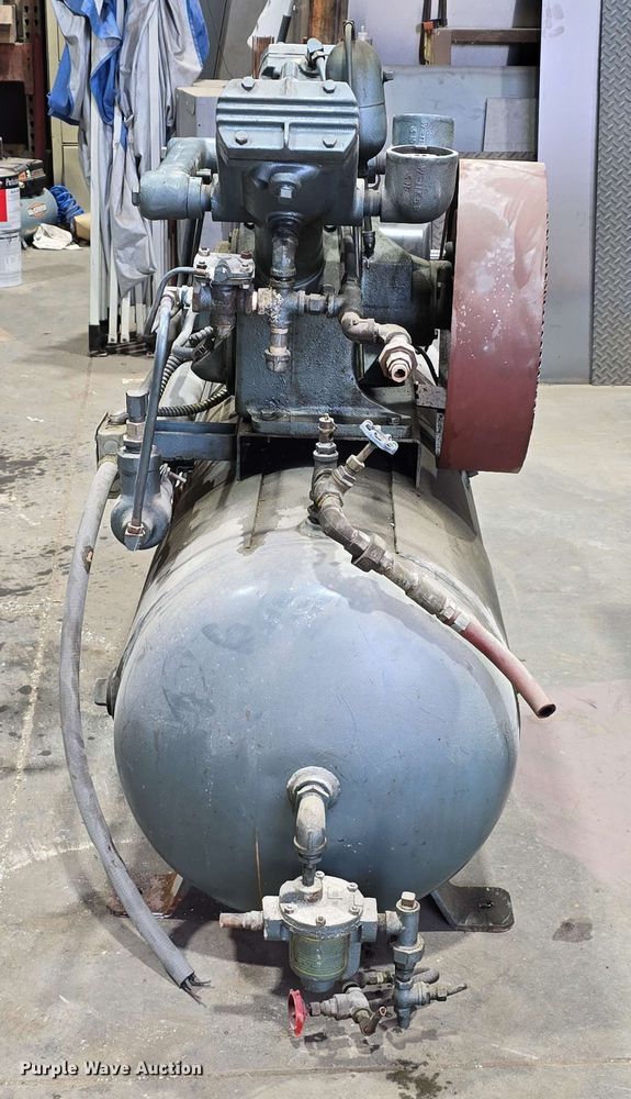 image for item DT6826 1969 Ingersoll Rand 235HNL-D3 air compressor