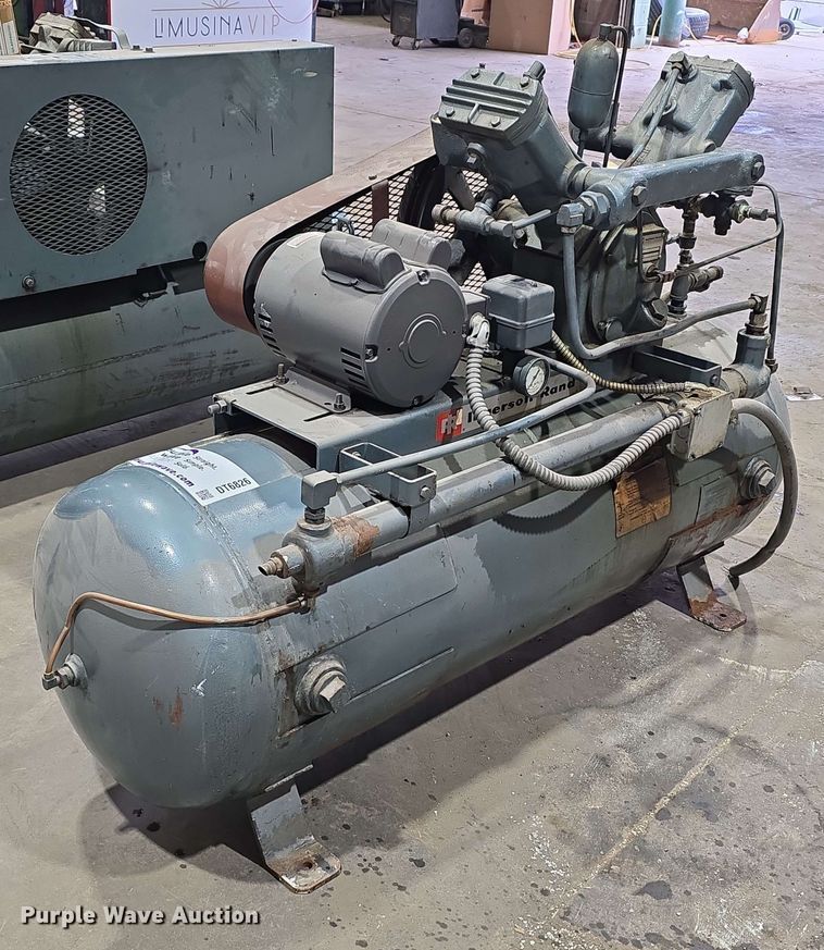 image for item DT6826 1969 Ingersoll Rand 235HNL-D3 air compressor