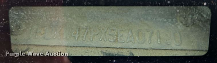 image for item DT6838 2005 Ford F450 Super Duty Lariat Crew Cab flatbed truck