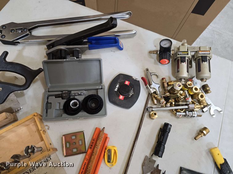 image for item DT6846 Tools