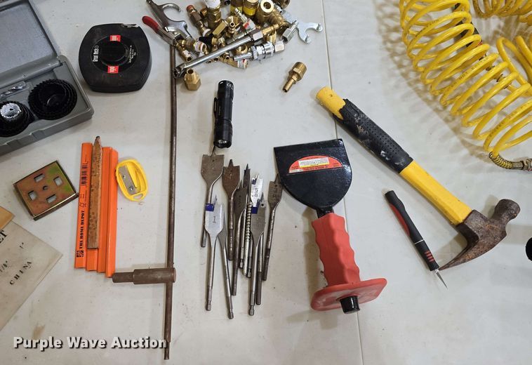 image for item DT6846 Tools