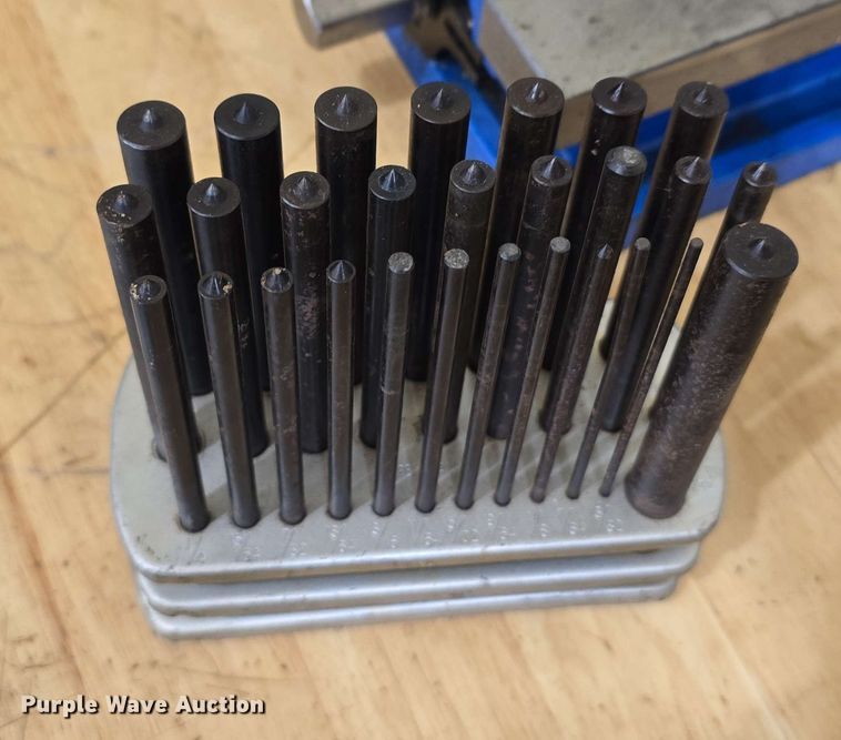 image for item DT6847 Tools