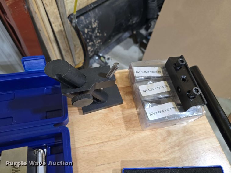 image for item DT6849 Boring tools