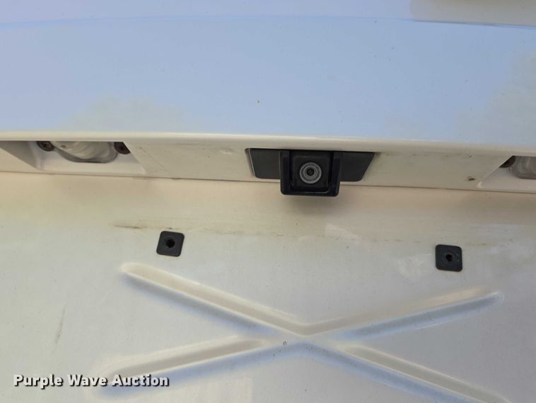 image for item DT6875 2013 GMC Yukon XL SLT SUV