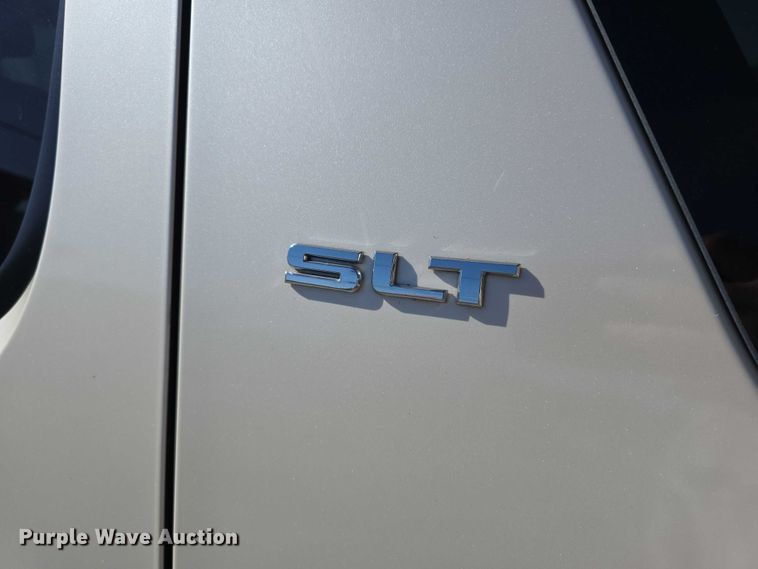 image for item DT6875 2013 GMC Yukon XL SLT SUV