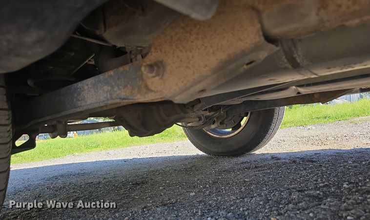 image for item DT6875 2013 GMC Yukon XL SLT SUV