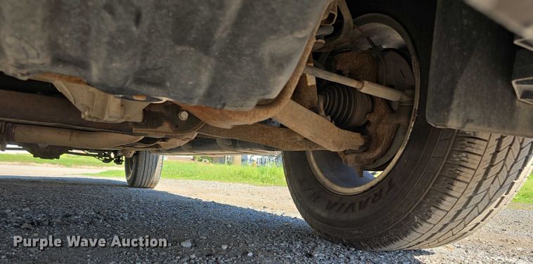 image for item DT6875 2013 GMC Yukon XL SLT SUV